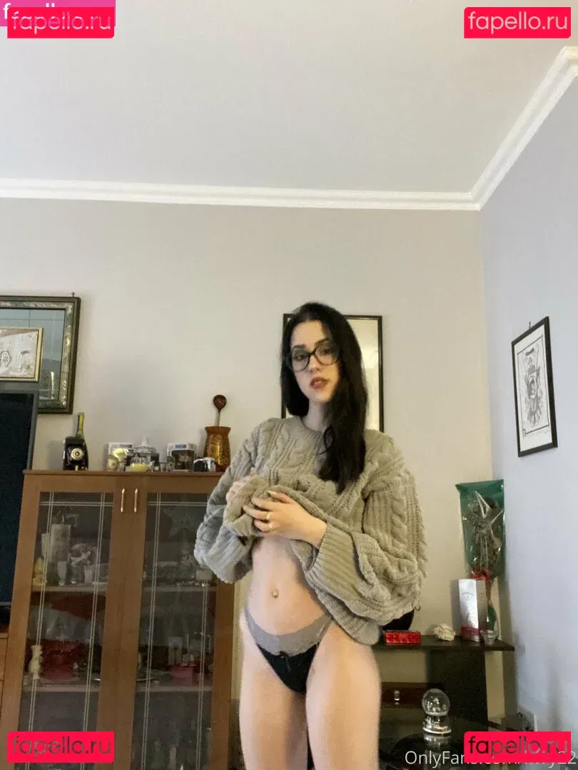 kvry22 Onlyfans Photo Gallery 