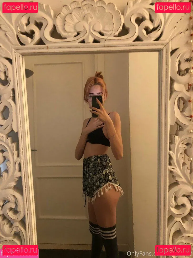 kvry22 Onlyfans Photo Gallery 