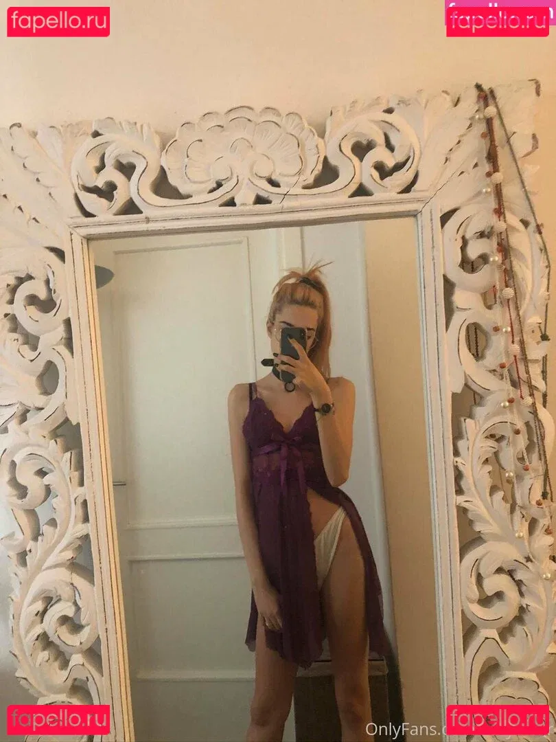 kvry22 Onlyfans Photo Gallery 