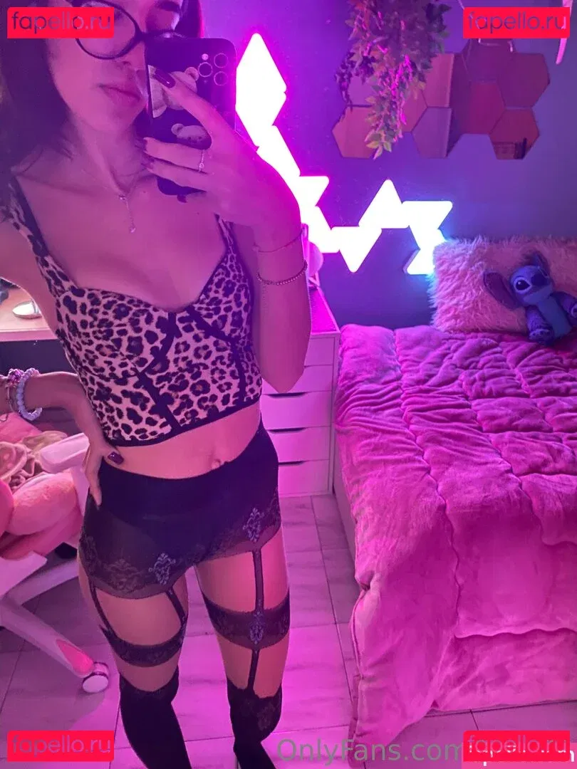 kvry22 Onlyfans Photo Gallery 