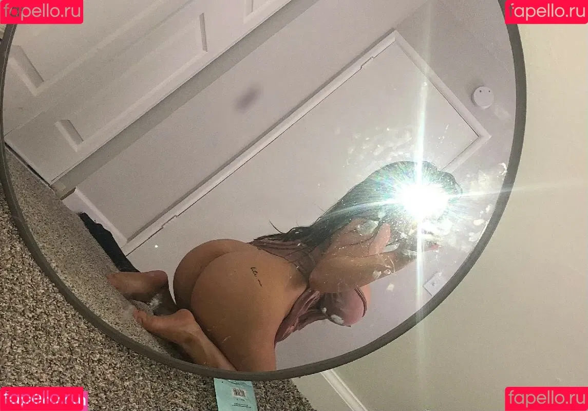 Kendall Saintmadre Onlyfans Photo Gallery 