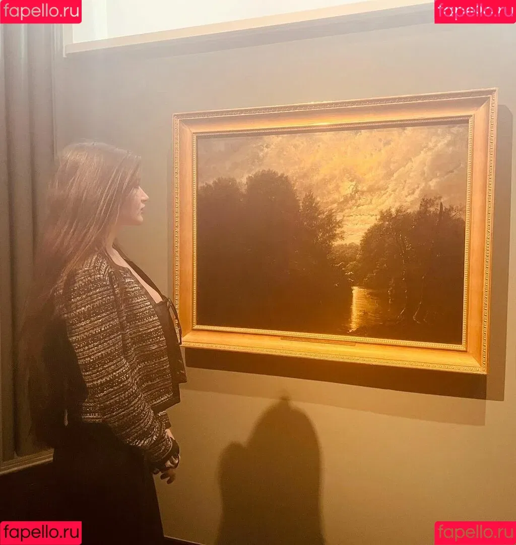 Pelagea ASMR Onlyfans Photo Gallery 