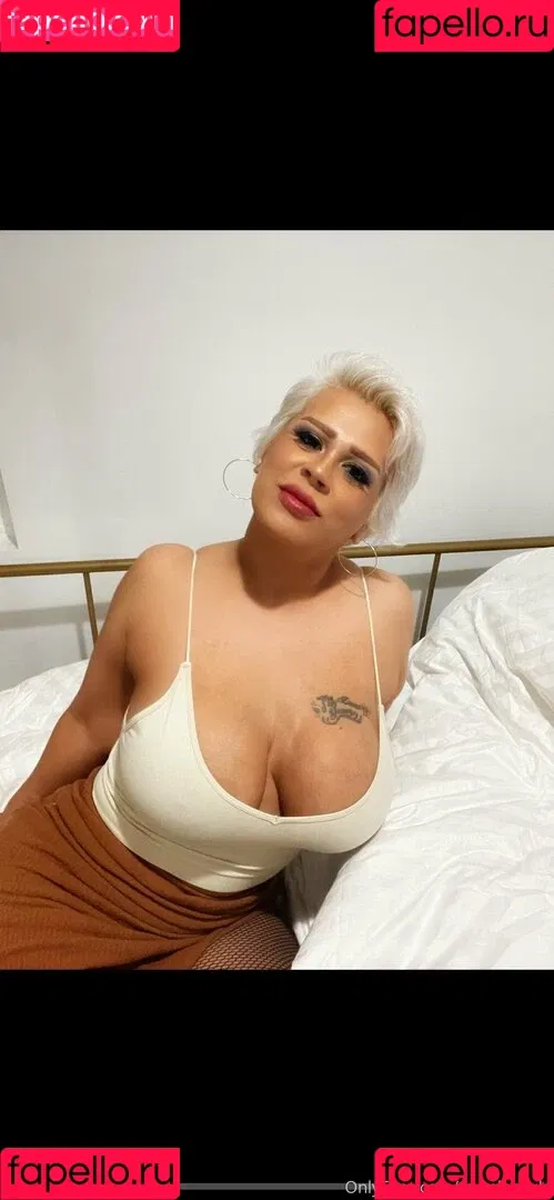 Myralachula Onlyfans Photo Gallery 