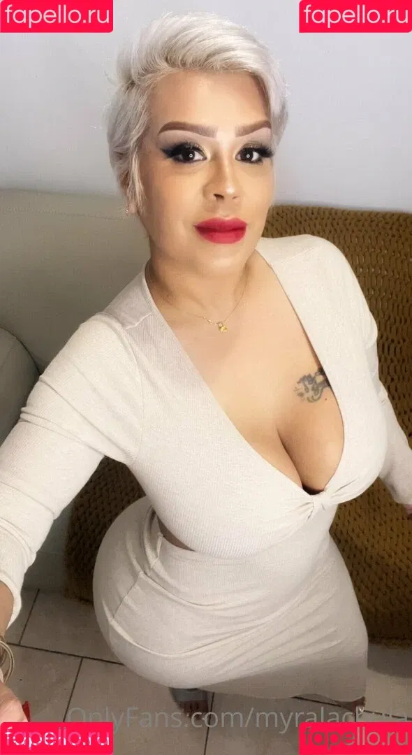 Myralachula Onlyfans Photo Gallery 