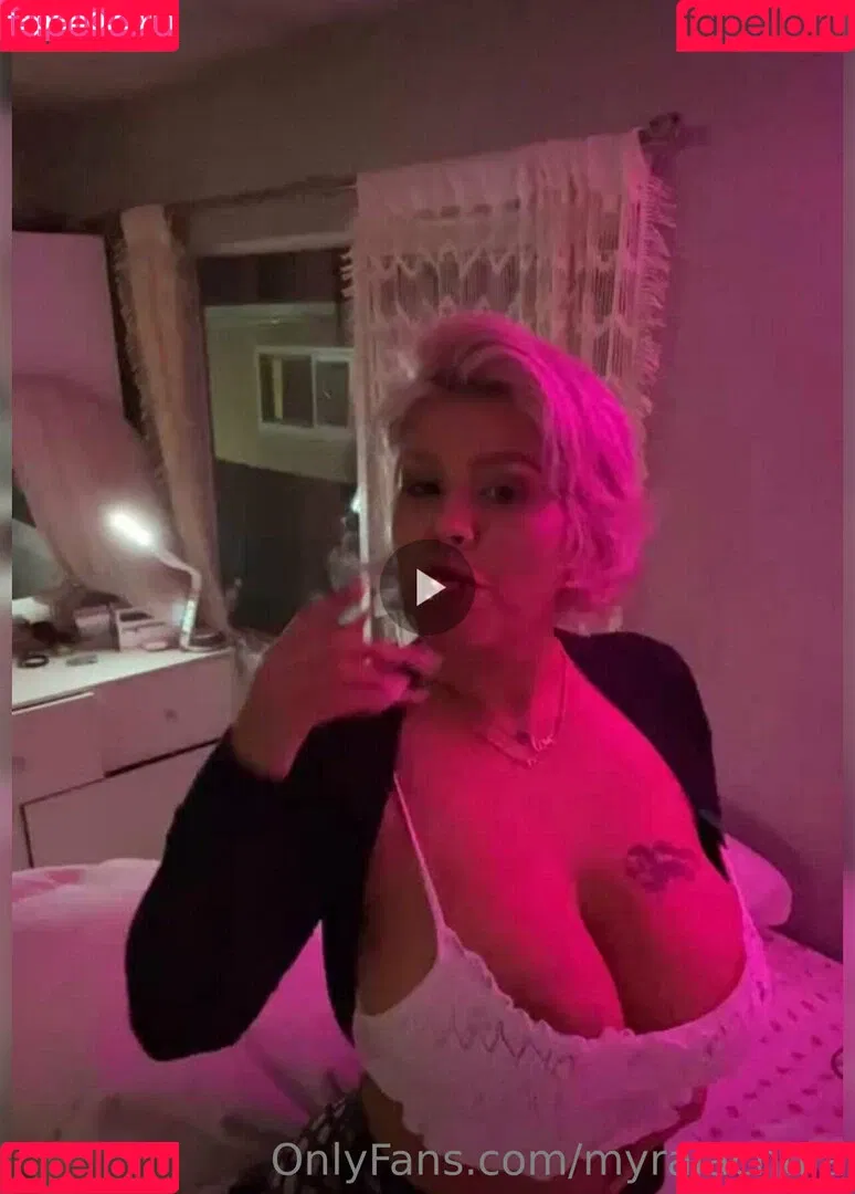 Myralachula Onlyfans Photo Gallery 