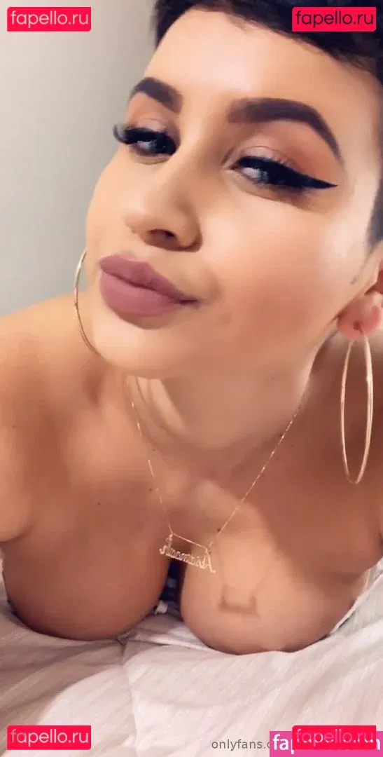 Stephmurves Onlyfans Photo Gallery 