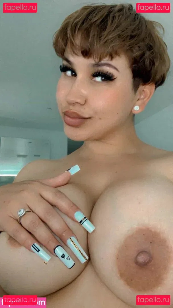 Stephmurves Onlyfans Photo Gallery 