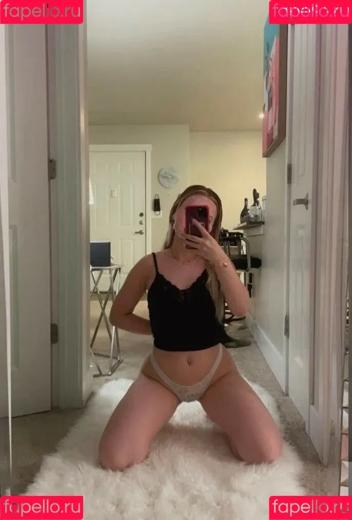 Alyssa Mckay Onlyfans Photo Gallery 