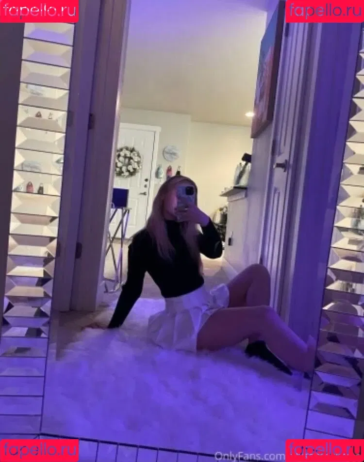 Alyssa Mckay Onlyfans Photo Gallery 