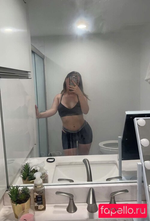 Alyssa Mckay Onlyfans Photo Gallery 