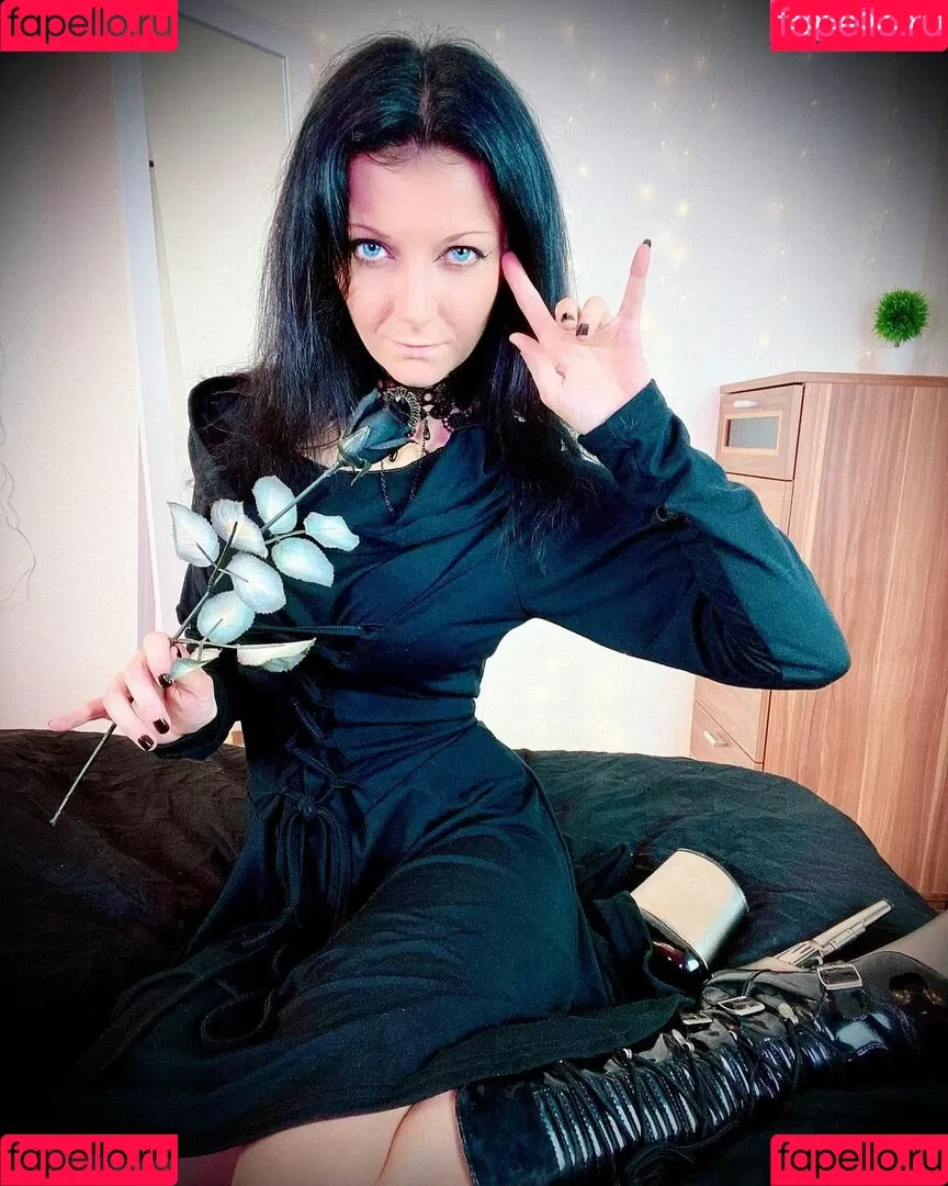 Laila Banx Onlyfans Photo Gallery 