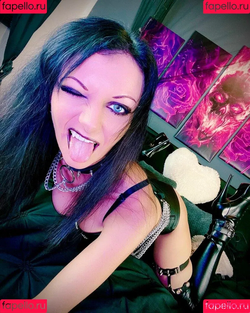 Laila Banx Onlyfans Photo Gallery 