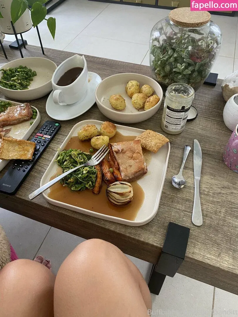 buffbecky Onlyfans Photo Gallery 