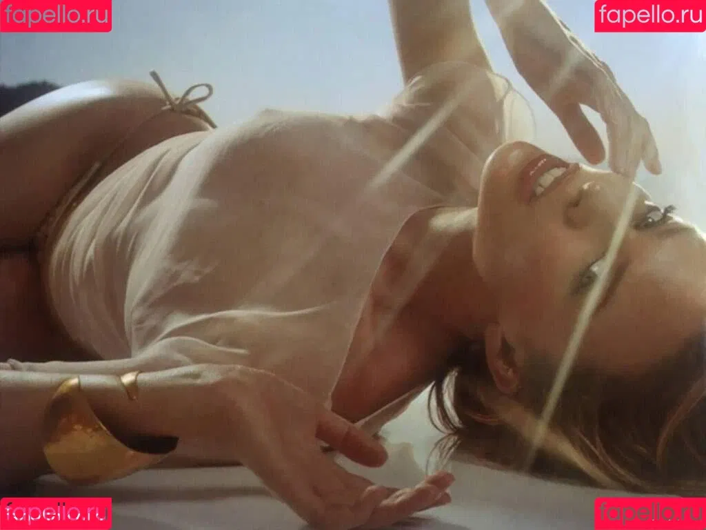 Kylie Minogue Onlyfans Photo Gallery 