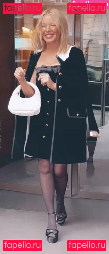 Kylie Minogue Onlyfans Photo Gallery 