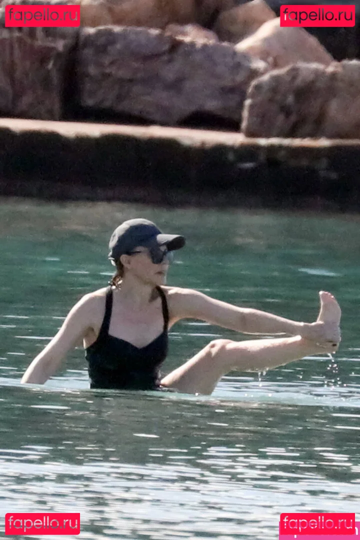 Kylie Minogue Onlyfans Photo Gallery 