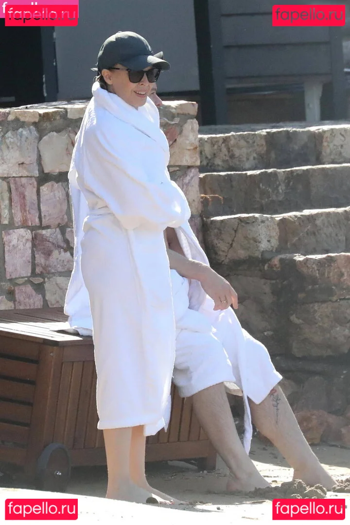 Kylie Minogue Onlyfans Photo Gallery 