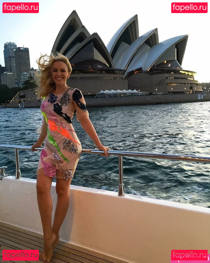 Kylie Minogue Onlyfans Photo Gallery 