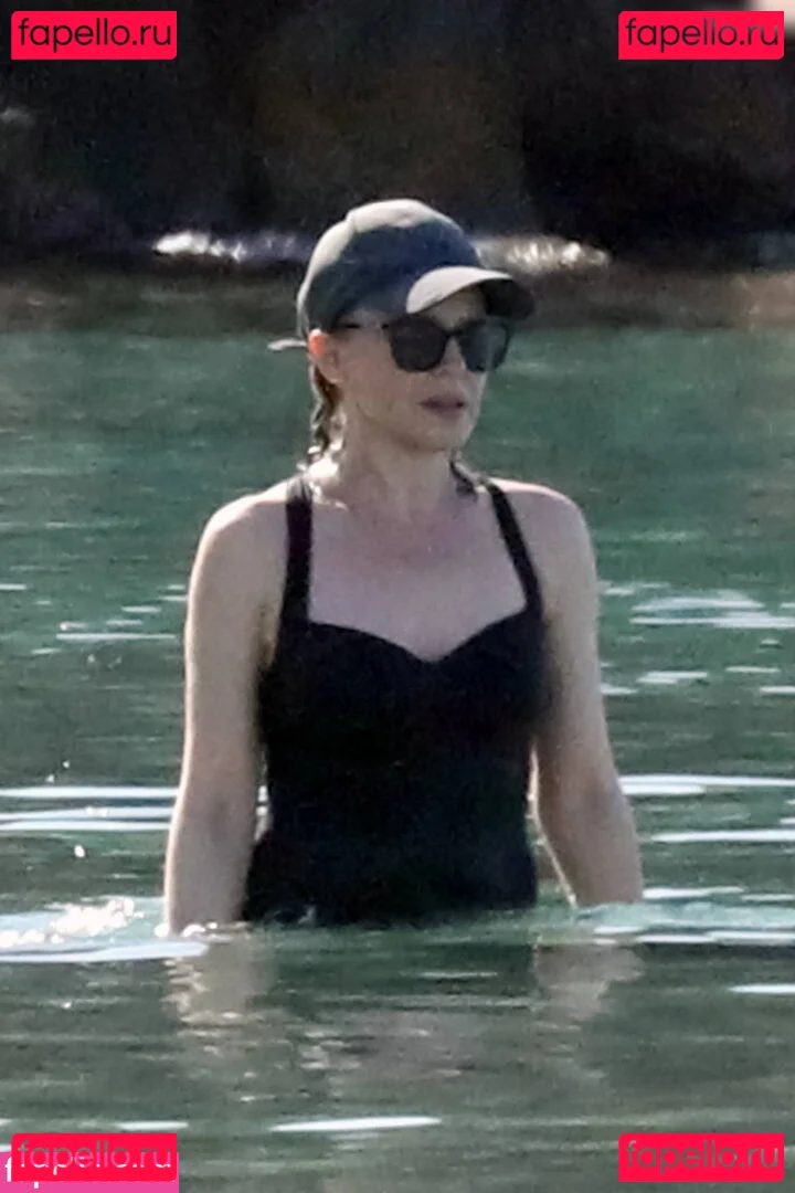 Kylie Minogue Onlyfans Photo Gallery 