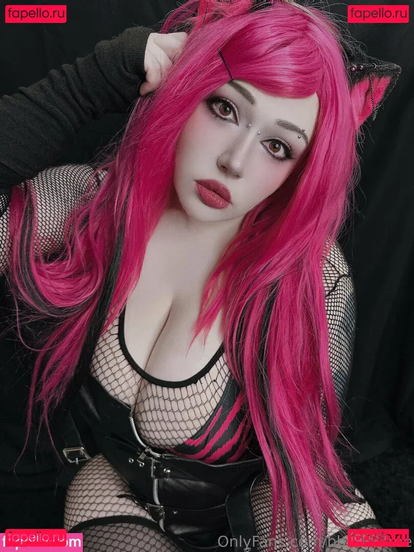 bbyrikufree Onlyfans Photo Gallery 