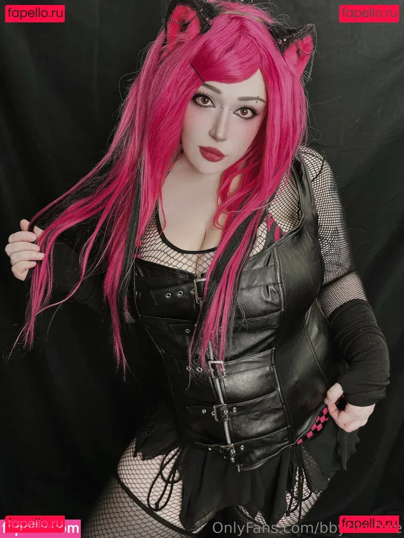 bbyrikufree Onlyfans Photo Gallery 