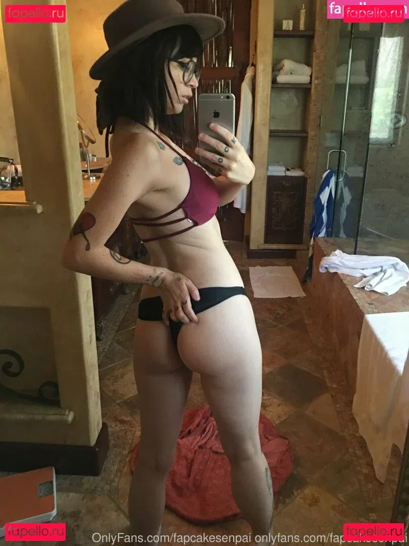 Britt Chenteale Onlyfans Photo Gallery 