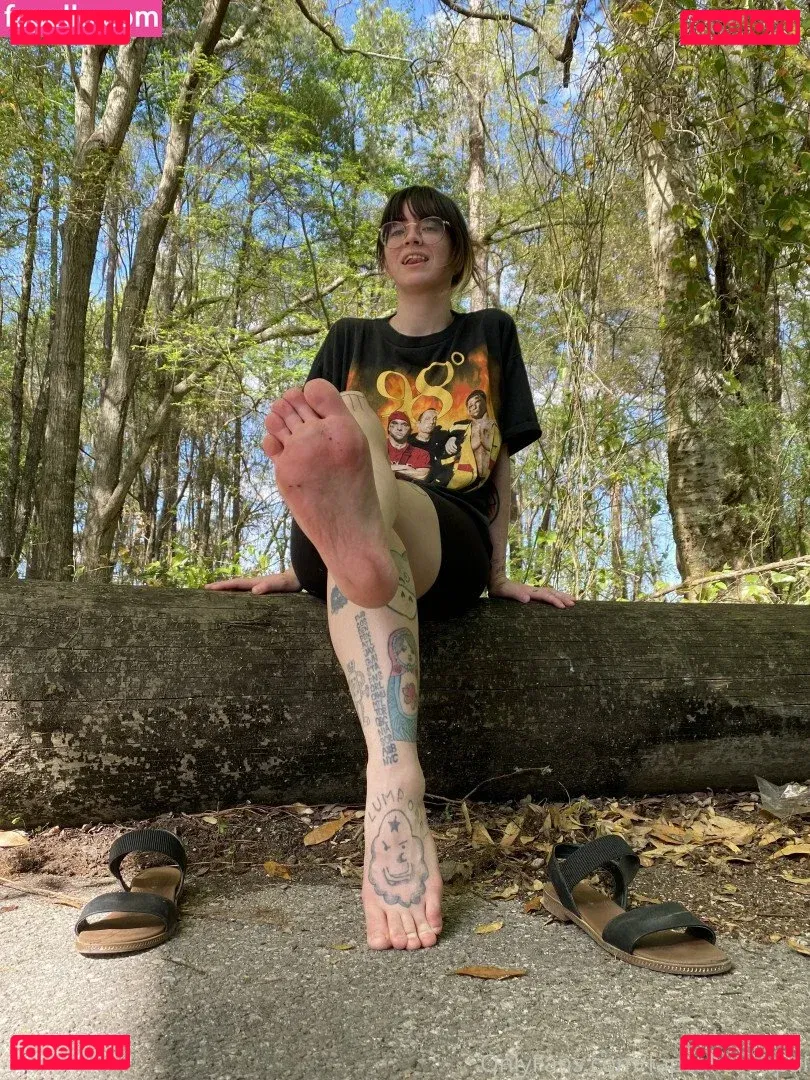 Britt Chenteale Onlyfans Photo Gallery 