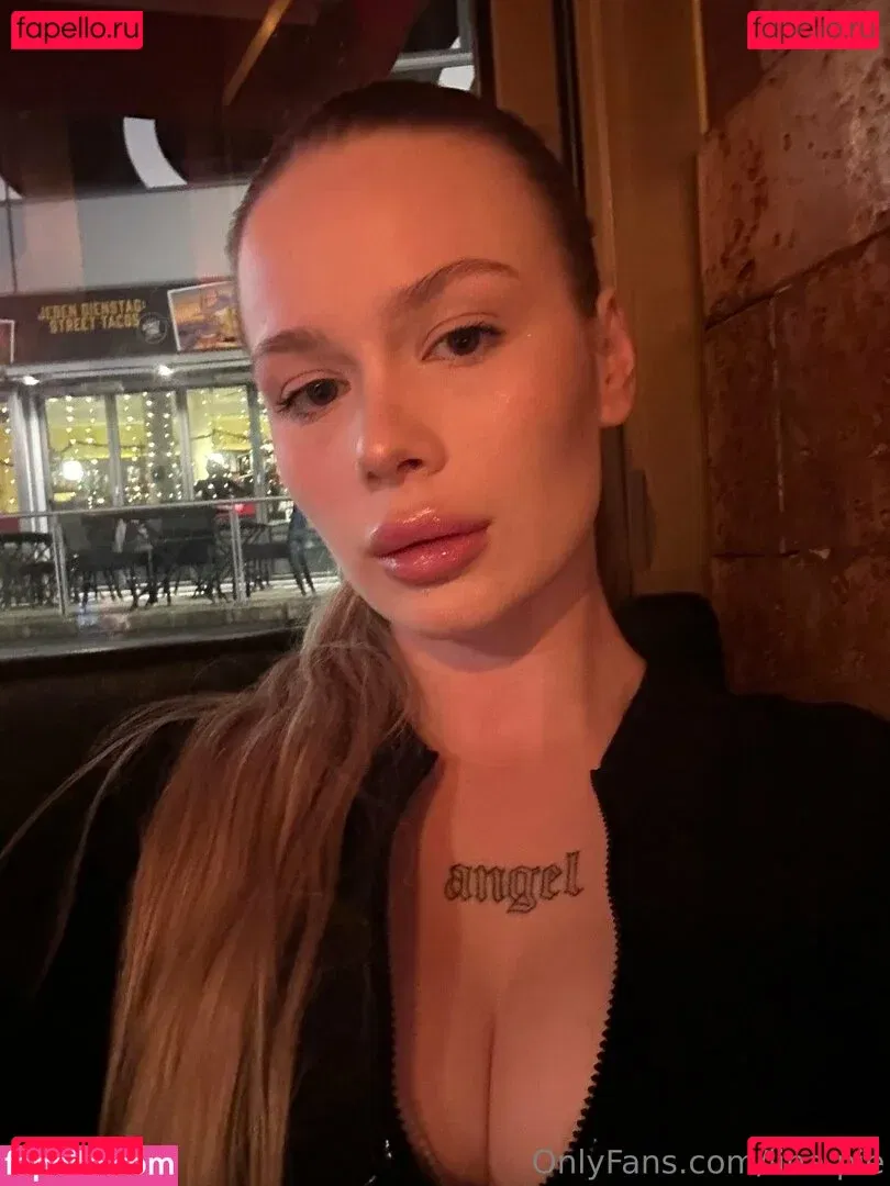 Lina P Onlyfans Photo Gallery 