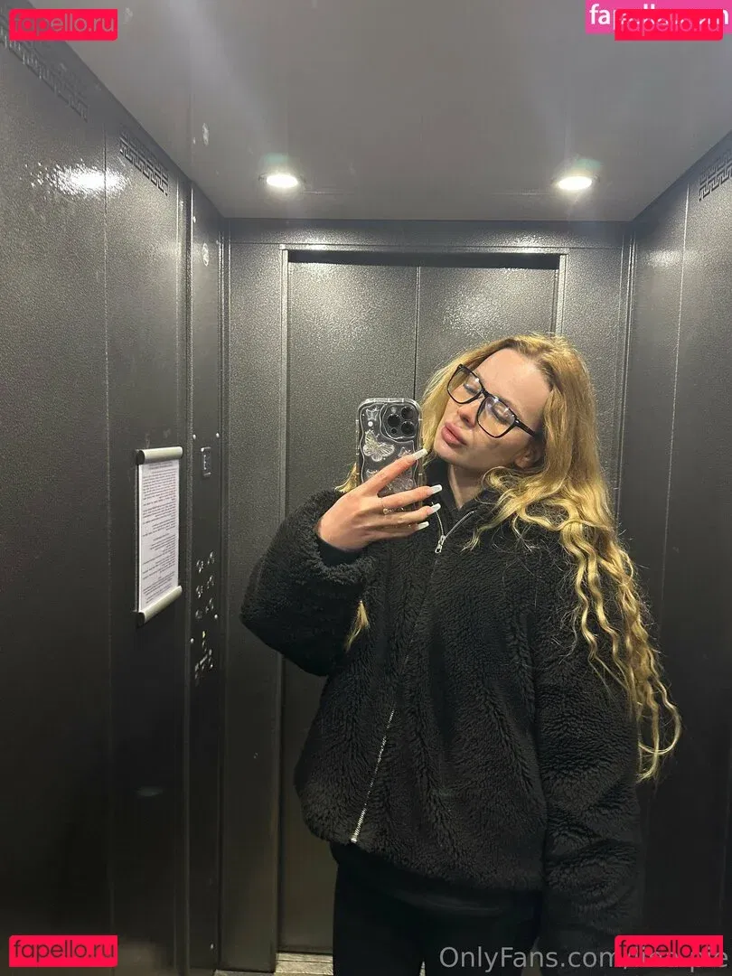 Lina P Onlyfans Photo Gallery 