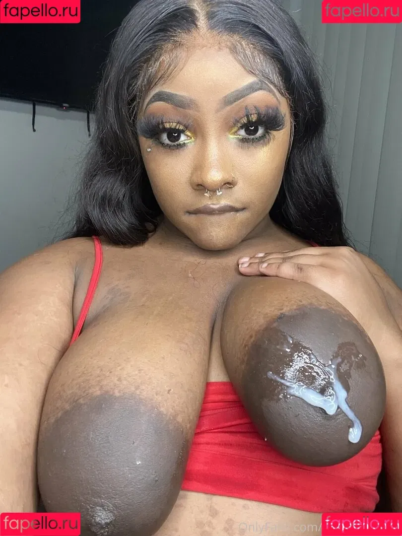 walkngenocidefree Onlyfans Photo Gallery 