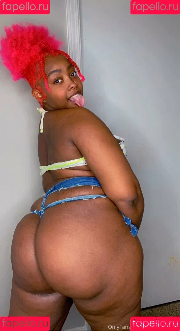 walkngenocidefree Onlyfans Photo Gallery 