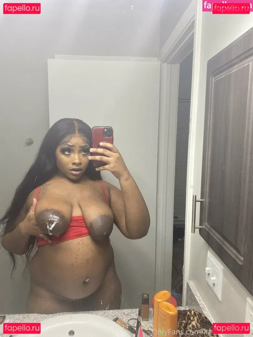 walkngenocidefree Onlyfans Photo Gallery 