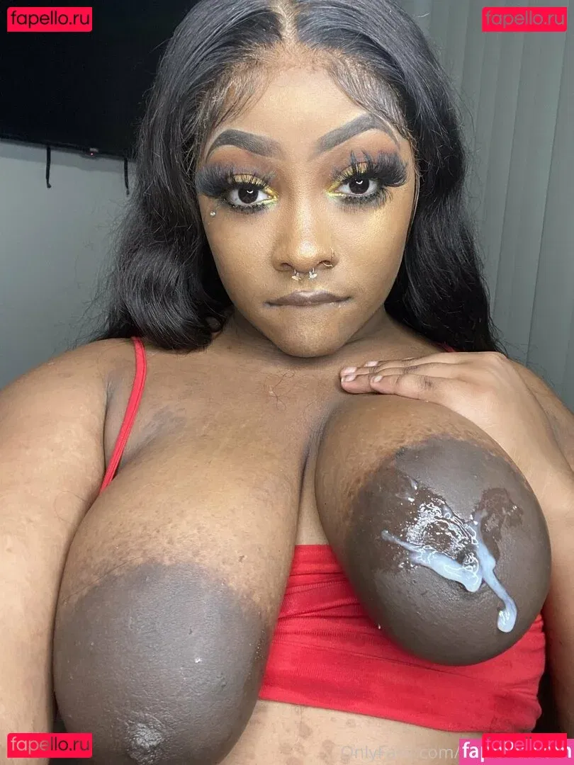 walkngenocidefree Onlyfans Photo Gallery 