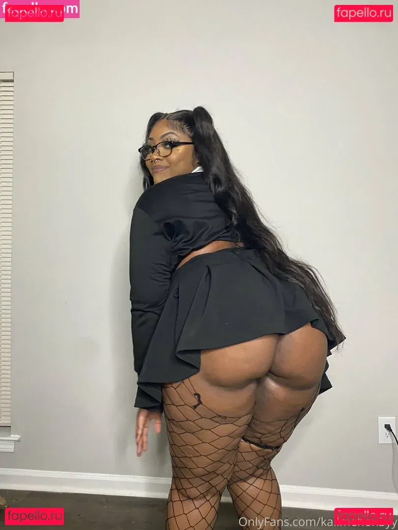 walkngenocidefree Onlyfans Photo Gallery 