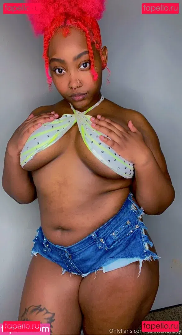 walkngenocidefree Onlyfans Photo Gallery 