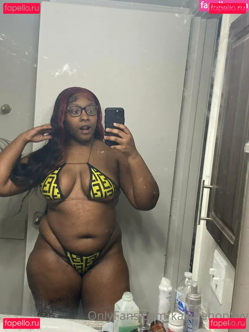 walkngenocidefree Onlyfans Photo Gallery 