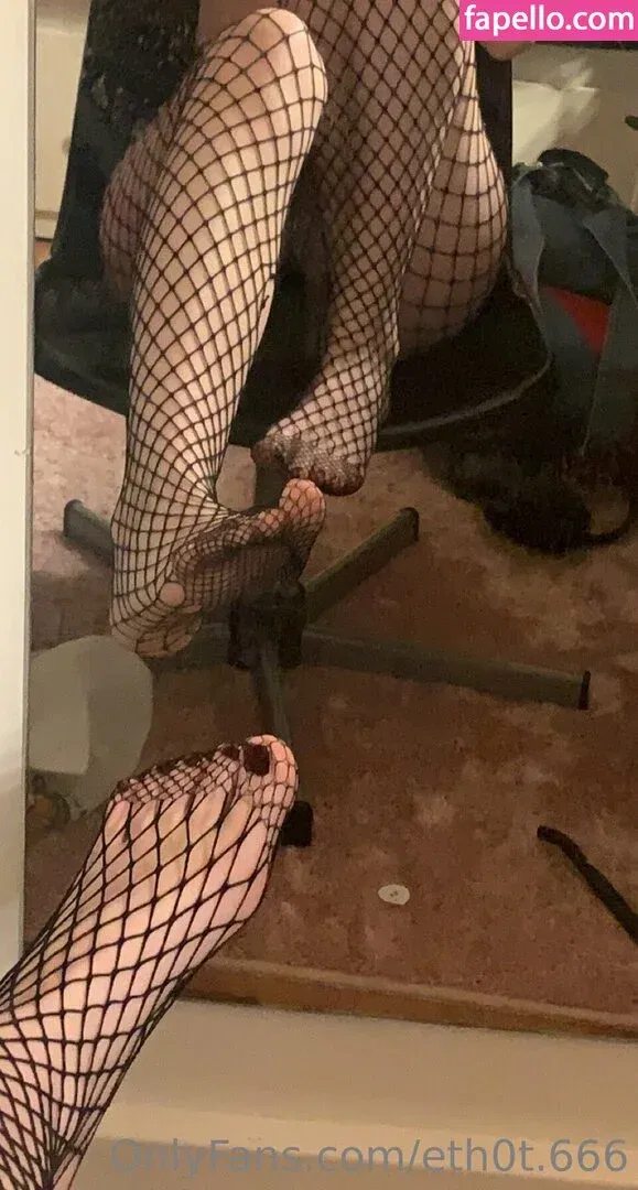 Eth0t.666 Onlyfans Photo Gallery 