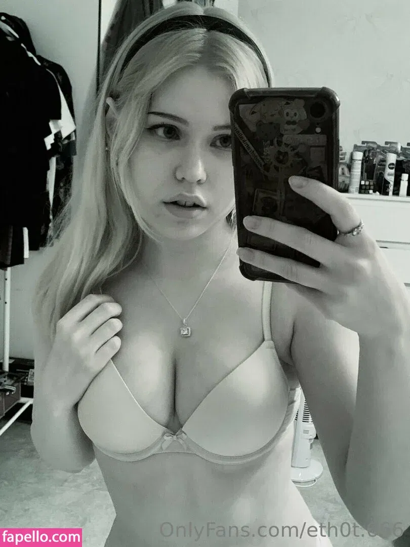 Eth0t.666 Onlyfans Photo Gallery 