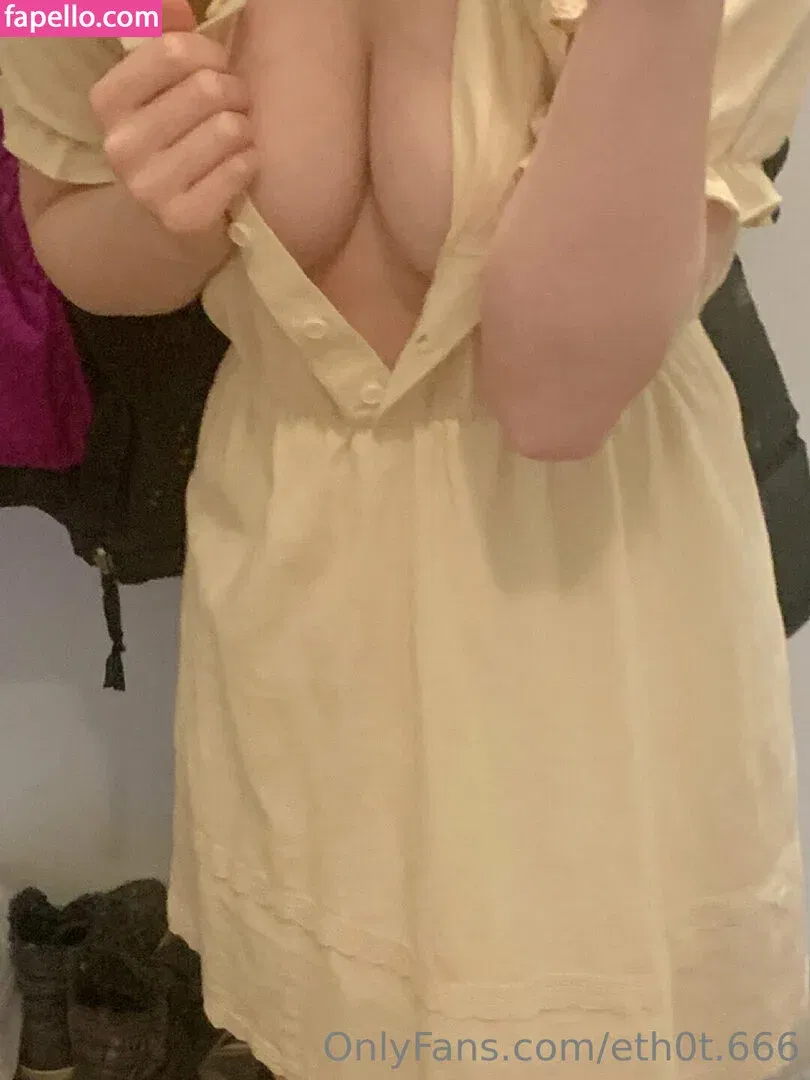 Eth0t.666 Onlyfans Photo Gallery 