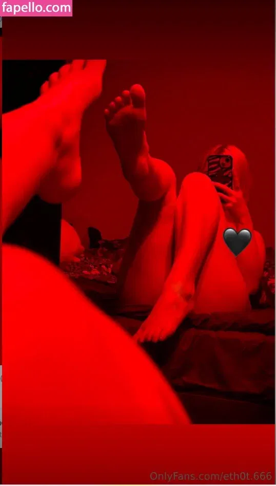 Eth0t.666 Onlyfans Photo Gallery 