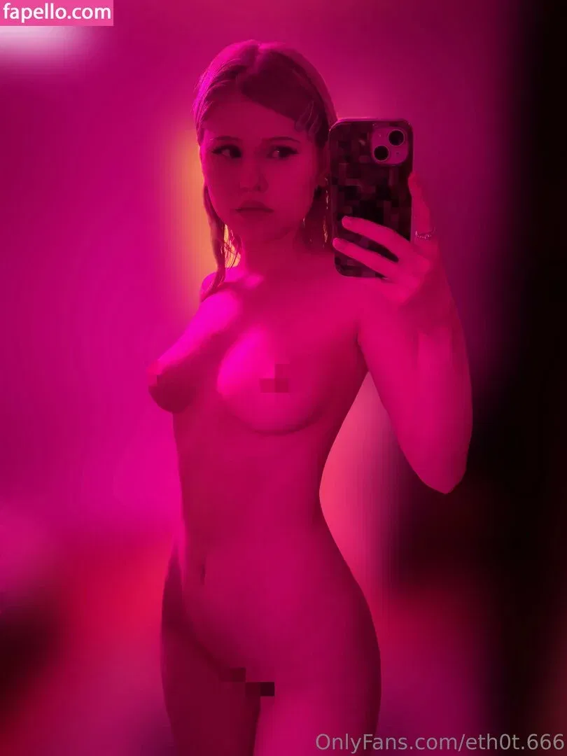 Eth0t.666 Onlyfans Photo Gallery 
