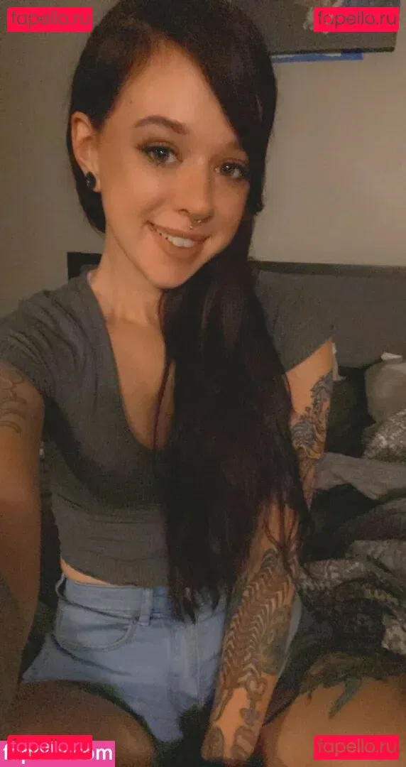 Becky May Onlyfans Photo Gallery 