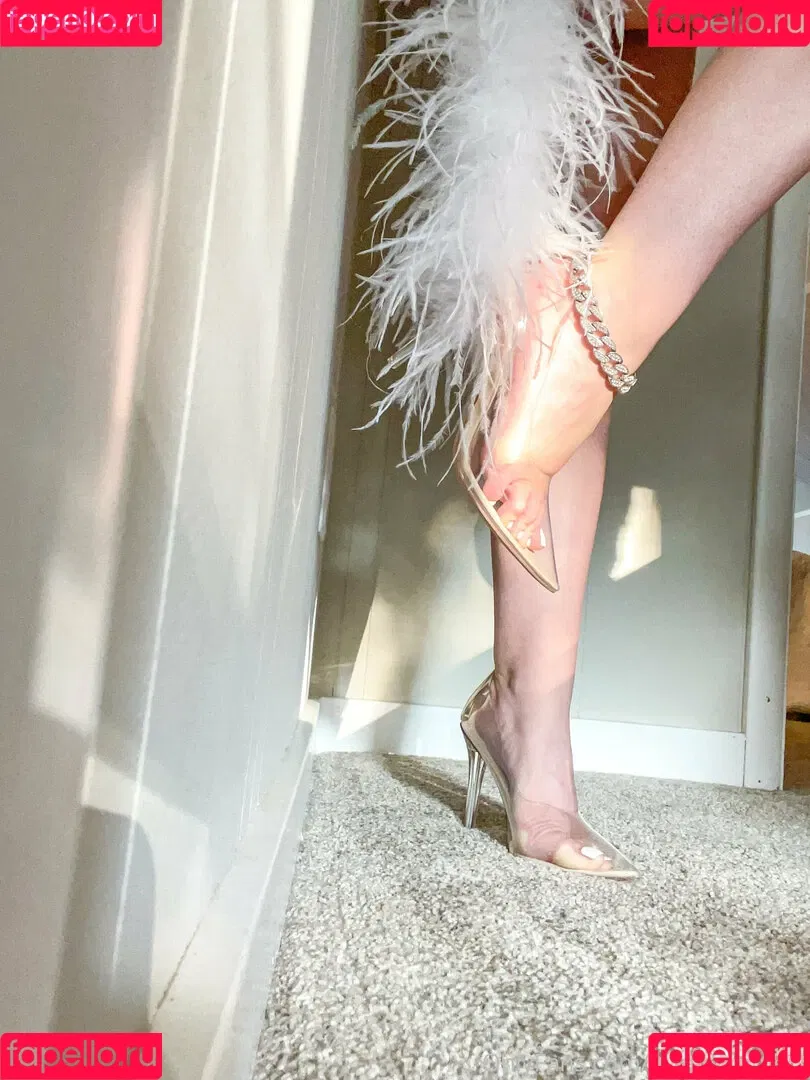 evie-summers Onlyfans Photo Gallery 