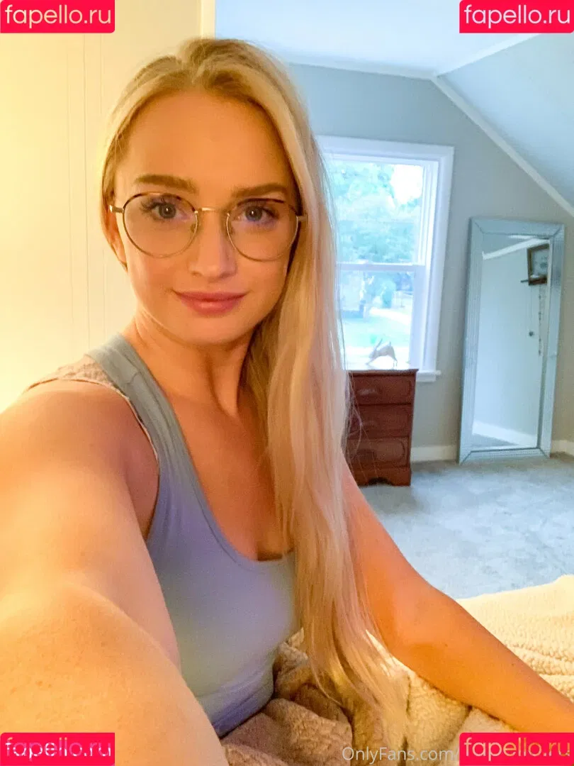 evie-summers Onlyfans Photo Gallery 