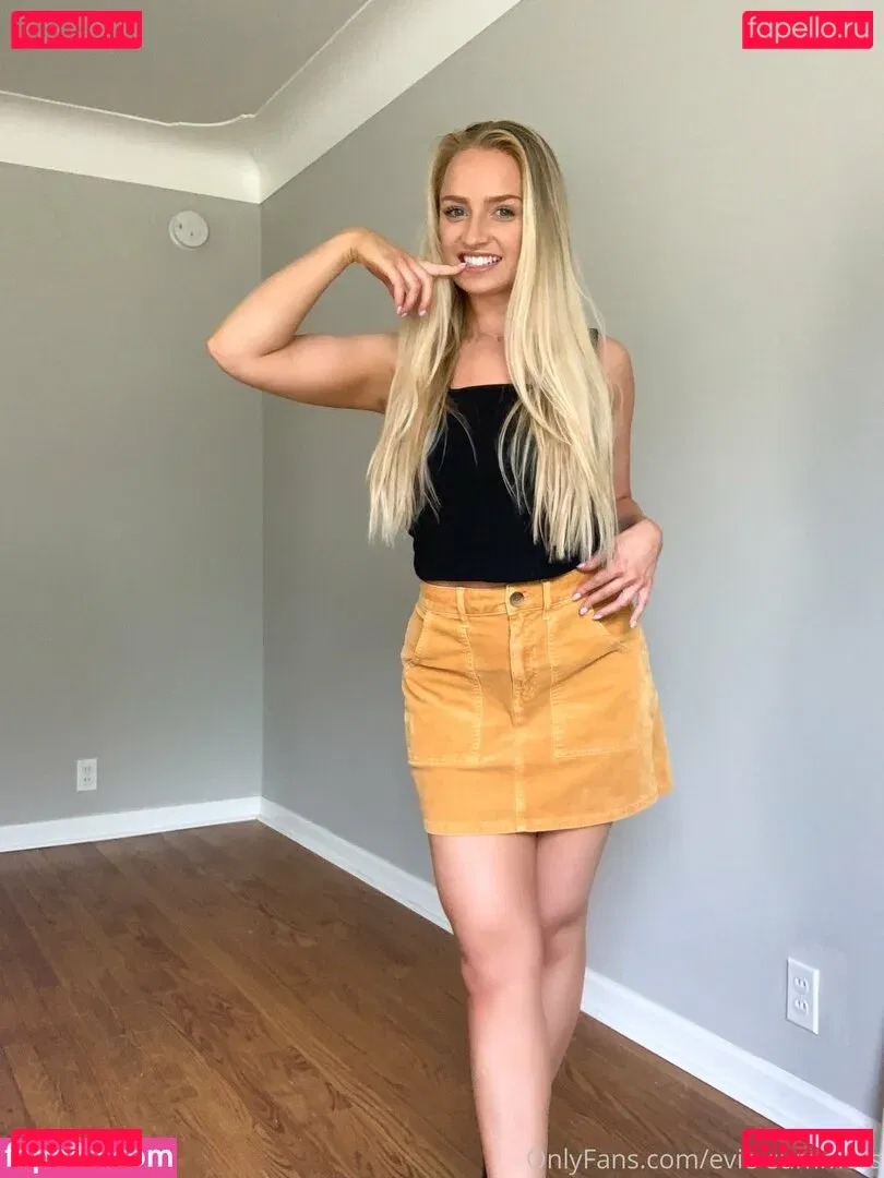evie-summers Onlyfans Photo Gallery 