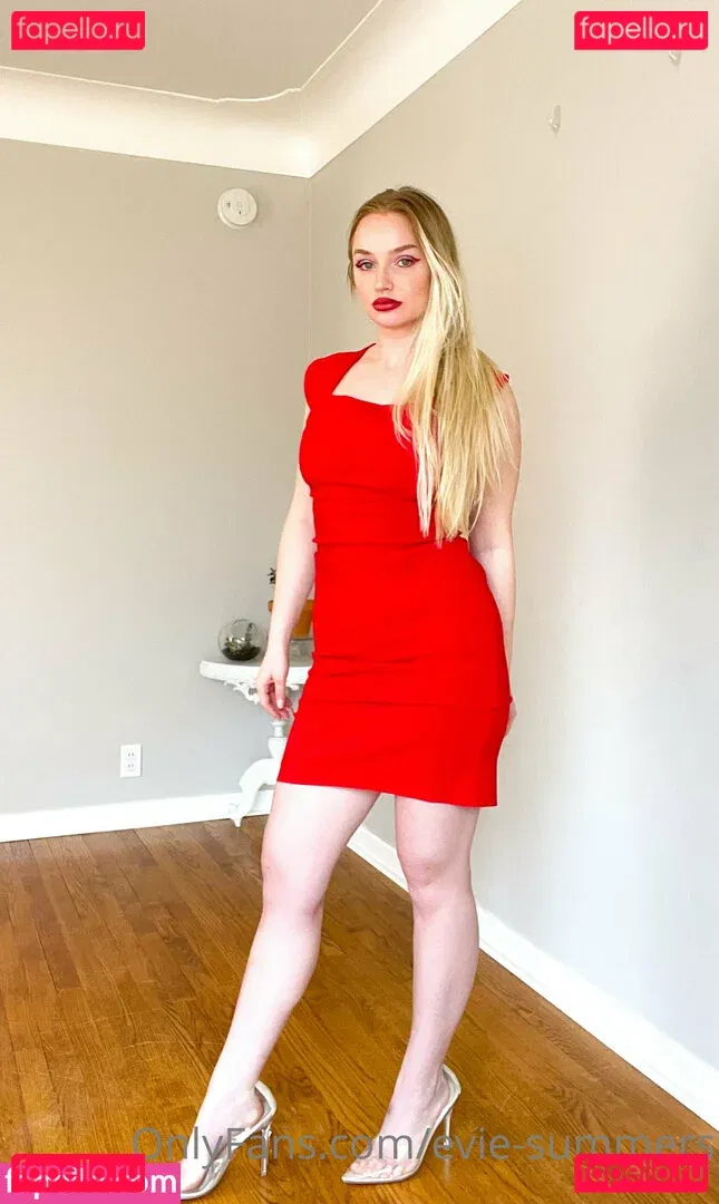 evie-summers Onlyfans Photo Gallery 