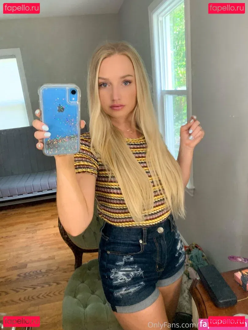 evie-summers Onlyfans Photo Gallery 