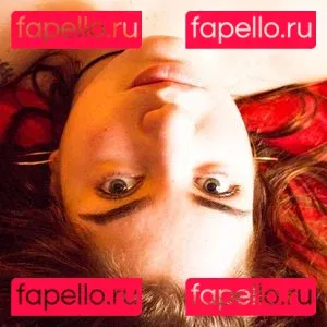 godsavethequeenb____ Onlyfans Photo Gallery 