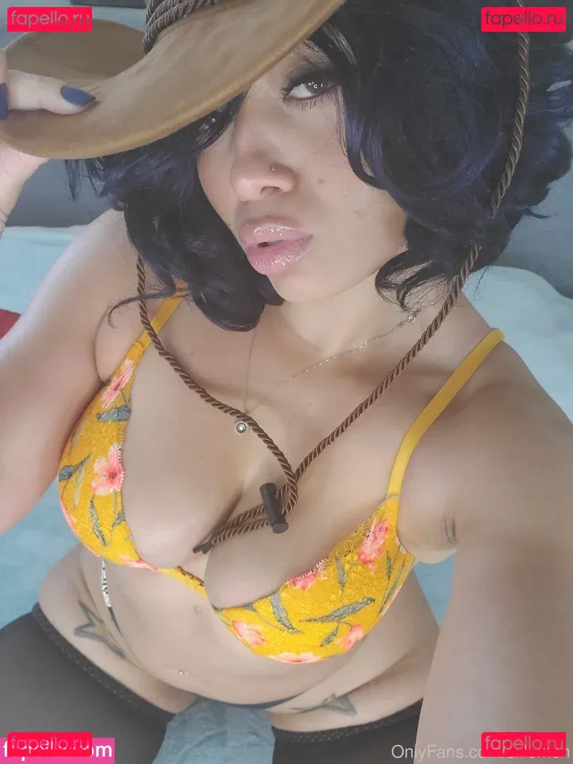 Oxlemon Onlyfans Photo Gallery 