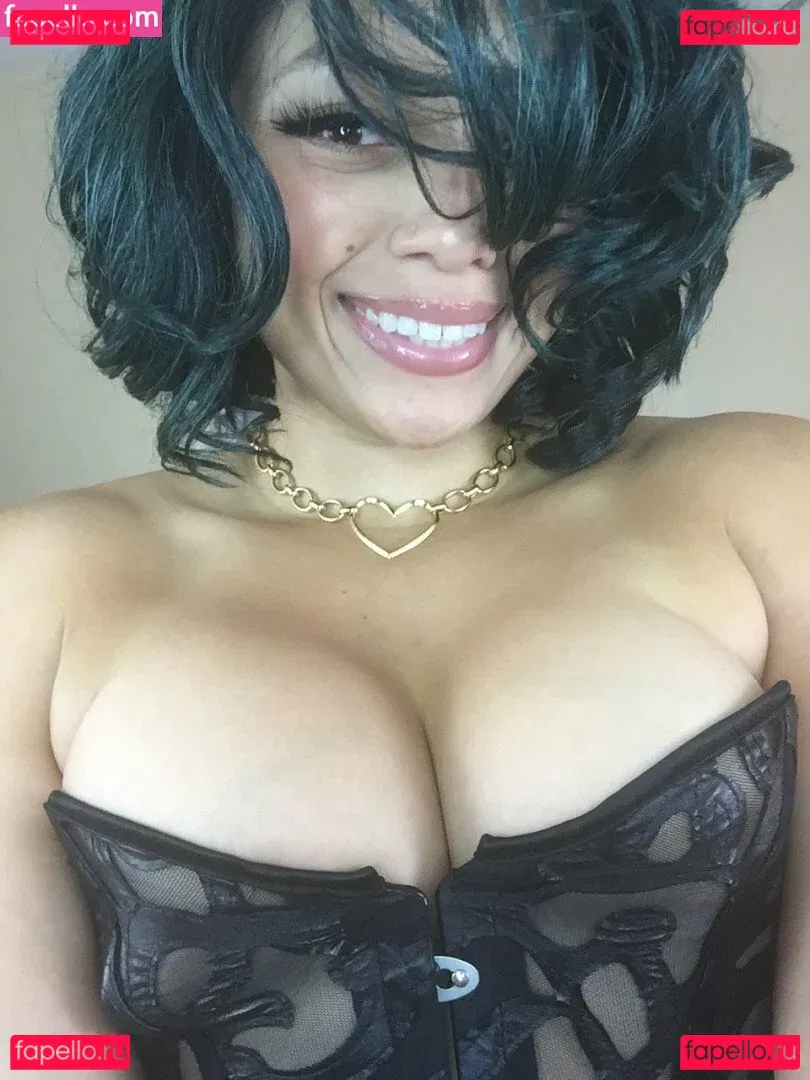 Oxlemon Onlyfans Photo Gallery 